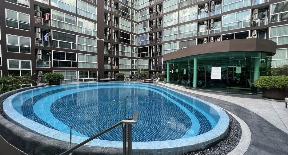 For sale 1 bed condo in Bang Phlat, Bangkok