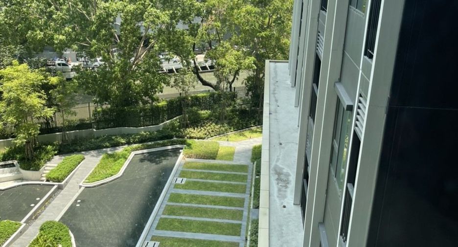For sale and for rent studio condo in Pathum Wan, Bangkok
