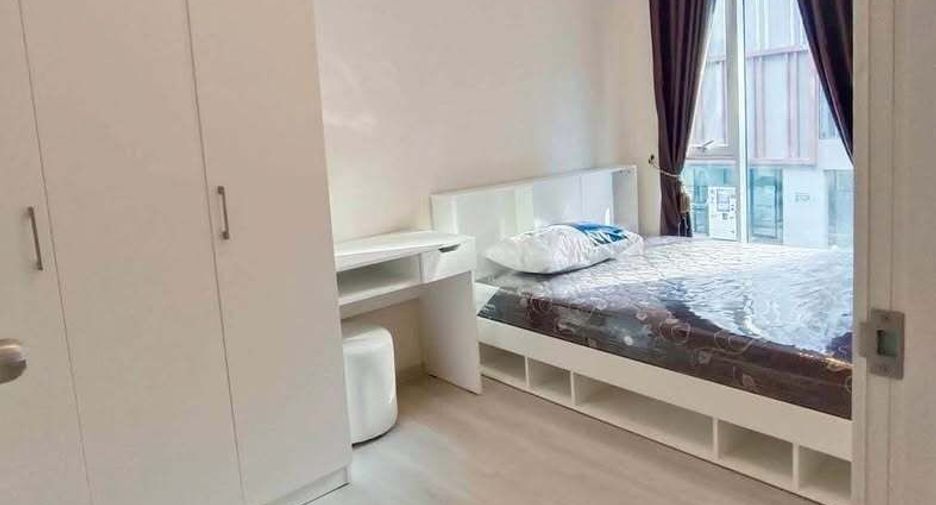 For rent 1 bed condo in Bang Kapi, Bangkok