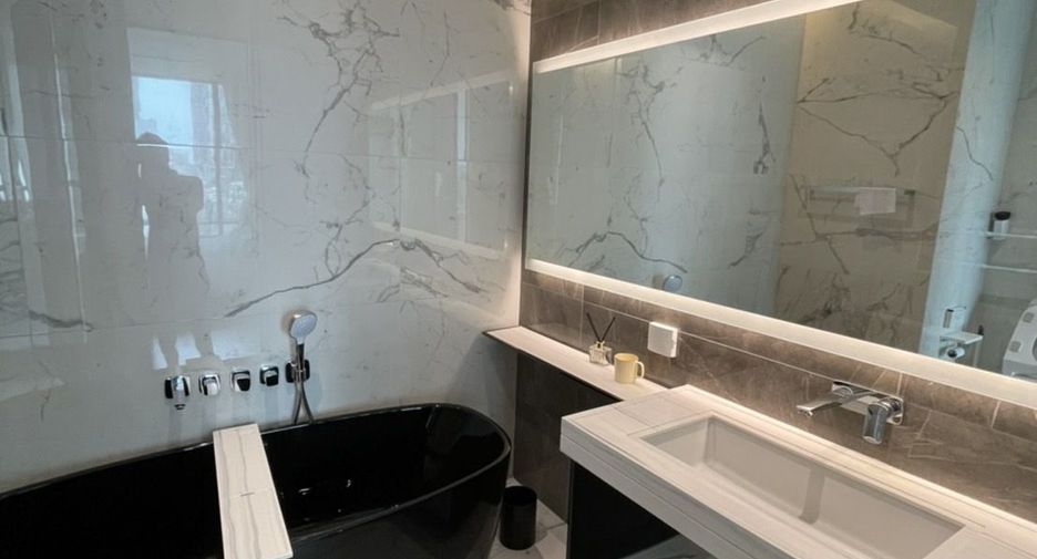 For rent 1 bed condo in Watthana, Bangkok