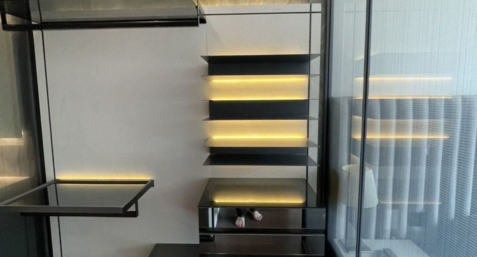 For rent 1 bed condo in Watthana, Bangkok
