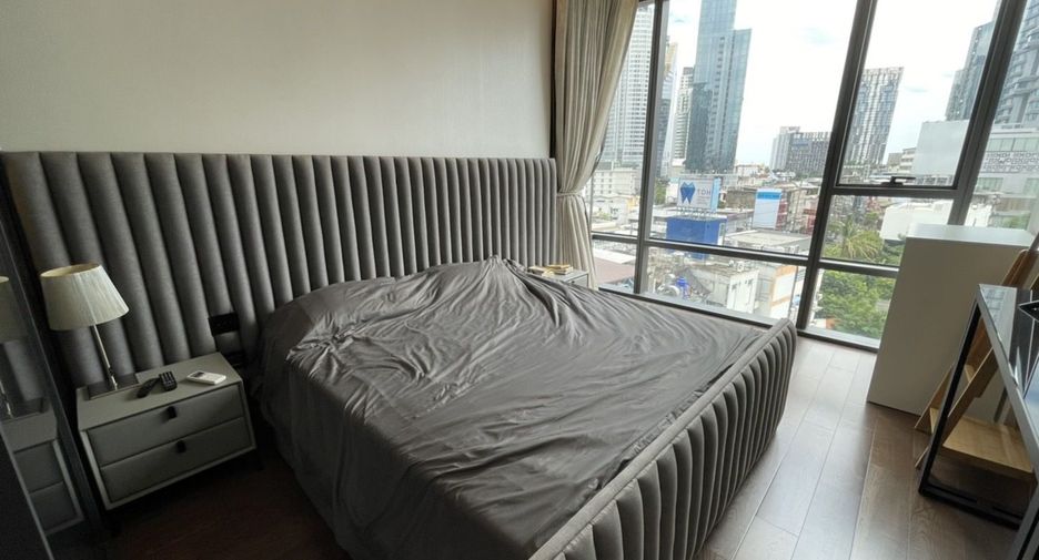 For rent 1 bed condo in Watthana, Bangkok