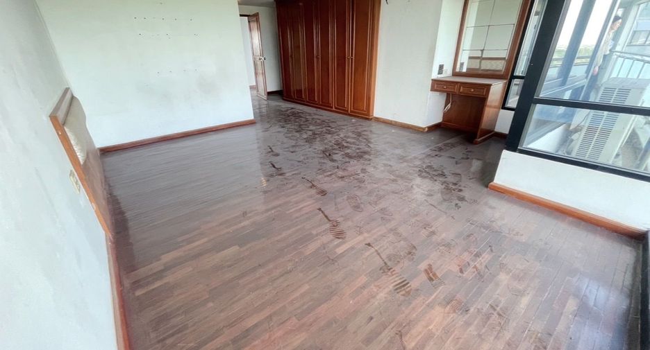 For sale 2 bedrooms condo in Bang Phli, Samut Prakan