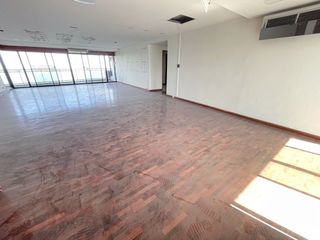 出售 2 卧室 公寓 在 Bang Phli, Samut Prakan