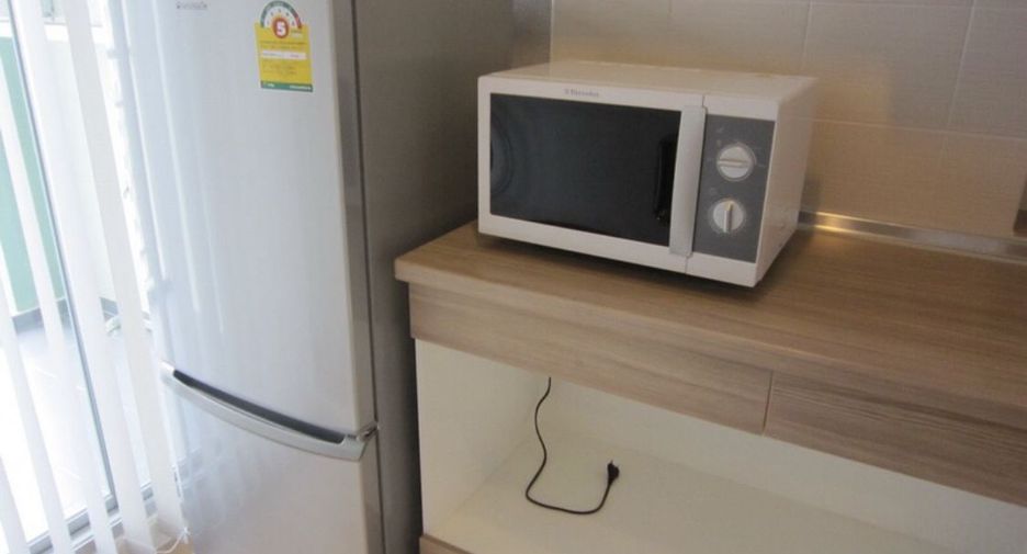 Condo en alquiler de 1 habitaciones en Bang Phlat, Bangkok