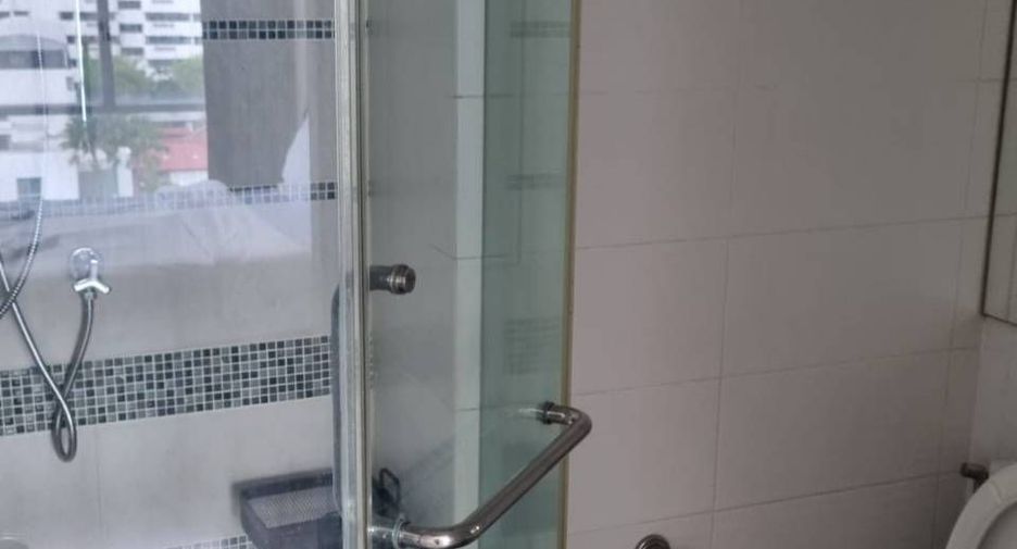 For sale and for rent 1 bed condo in Sathon, Bangkok