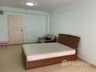 Аренда студия кондо в Щанг Тхонгланг, Бангкок