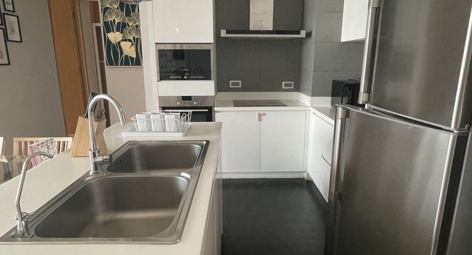 For sale and for rent 2 bedrooms condo in Khlong Toei, Bangkok