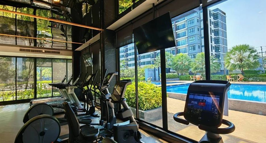 For rent studio condo in Mueang Samut Prakan, Samut Prakan