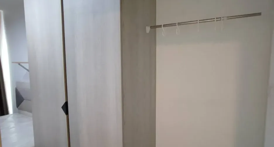 For rent 1 bed condo in Mueang Samut Prakan, Samut Prakan