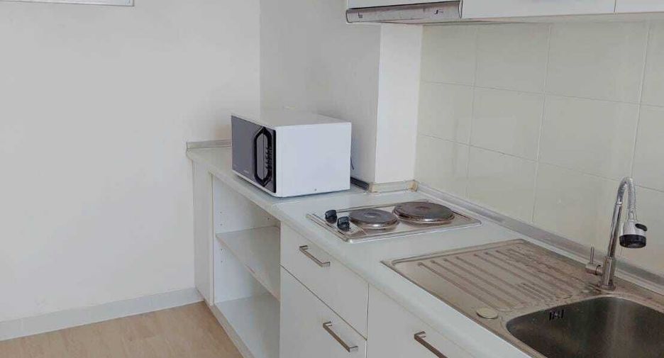 Condo en alquiler de 1 habitaciones en Thon Buri, Bangkok