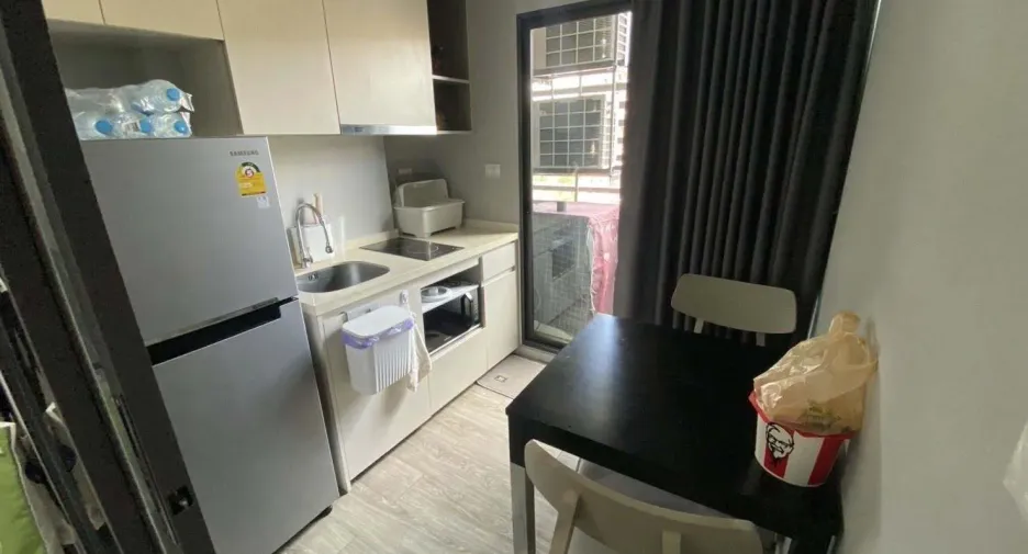Condo en alquiler de estudio en Bang Na, Bangkok