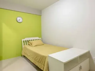 Condo en venta de 2 habitaciones en Khan Na Yao, Bangkok