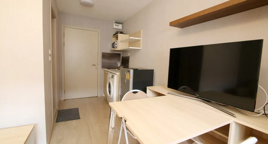 Wohnung zur Miete mit Studio in Bang Na, Bangkok