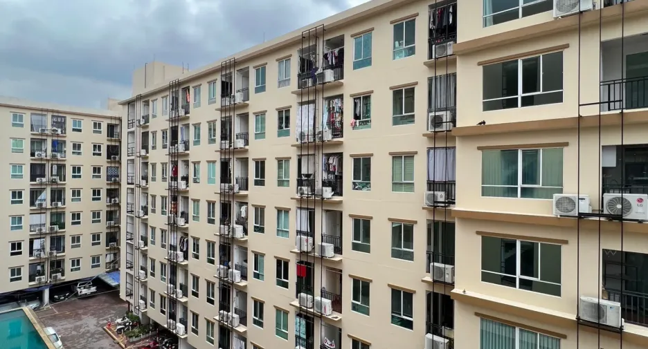For rent 1 bed condo in Huai Khwang, Bangkok