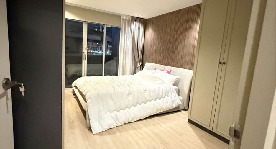 For sale and for rent 2 bedrooms condo in Watthana, Bangkok
