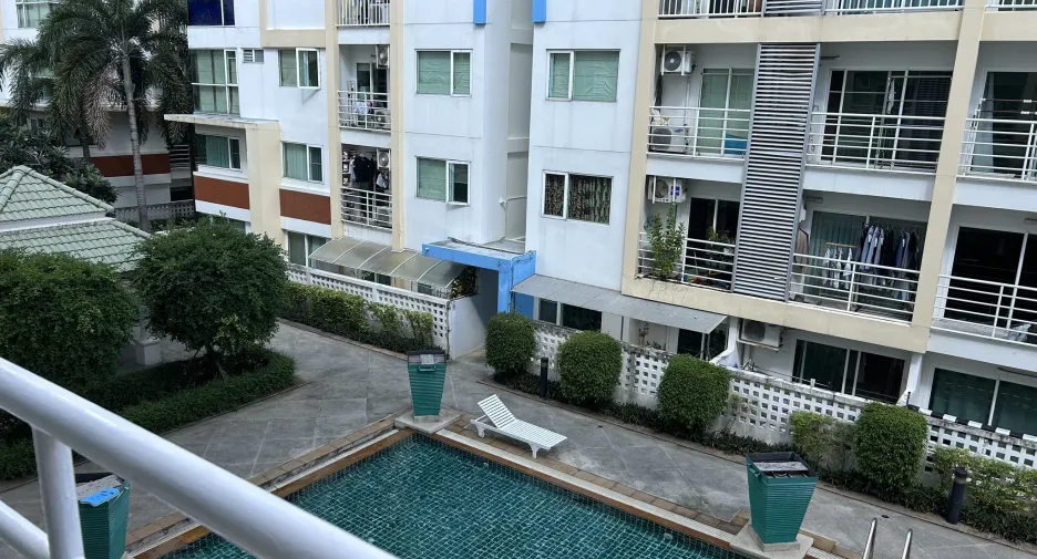 For rent studio condo in Phasi Charoen, Bangkok