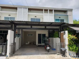 For Rent 3 Bedroom Townhouse In Khan Na Yao, Bangkok