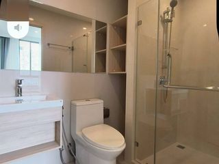 Продажа и аренда 1 кровать кондо в Хуаи Кхщанг, Бангкок