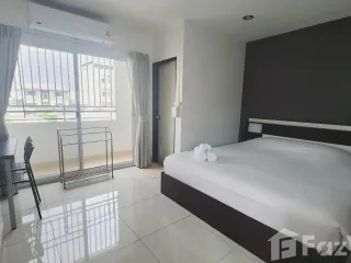 For rent studio apartment in Huai Khwang, Bangkok