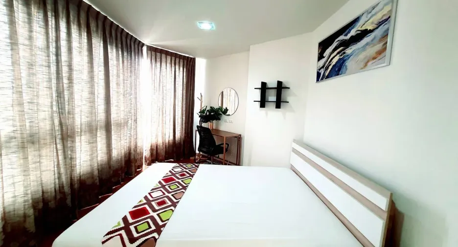 For sale 3 bedrooms condo in Bang Kho Laem, Bangkok