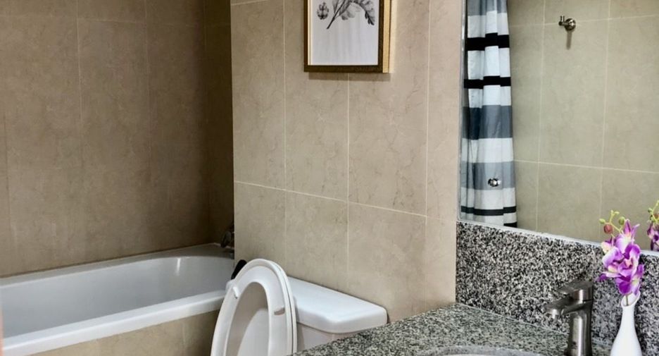 For sale 3 bedrooms condo in Bang Kho Laem, Bangkok