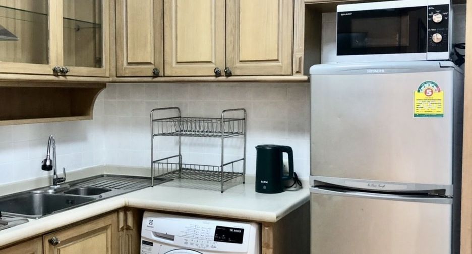 For sale 3 bedrooms condo in Bang Kho Laem, Bangkok