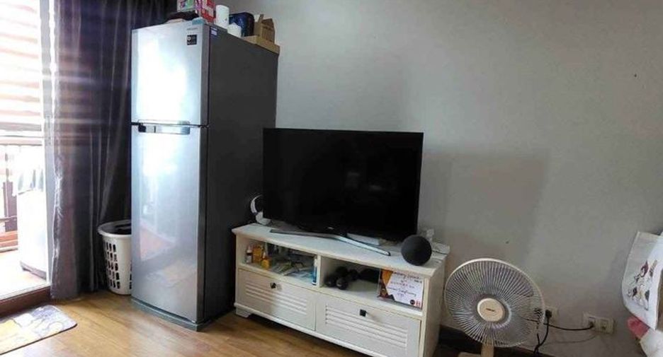For rent studio condo in Phra Khanong, Bangkok