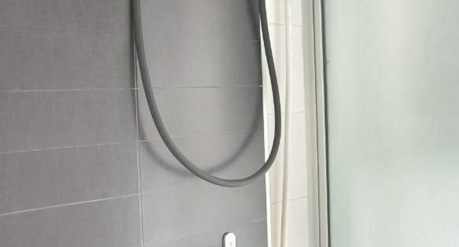 For rent 1 bed condo in Lat Krabang, Bangkok