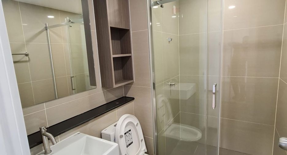 For rent 1 bed retail Space in Phra Khanong, Bangkok