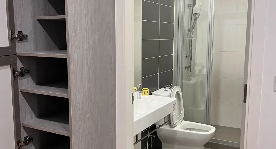 For sale 2 bedrooms condo in Mueang Samut Prakan, Samut Prakan