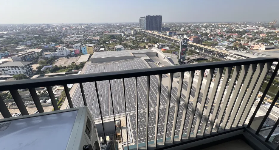 For sale 2 bedrooms condo in Mueang Samut Prakan, Samut Prakan