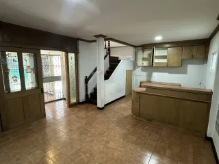 Haus zur Miete mit 3 Zimmer in Bueng Kum, Bangkok