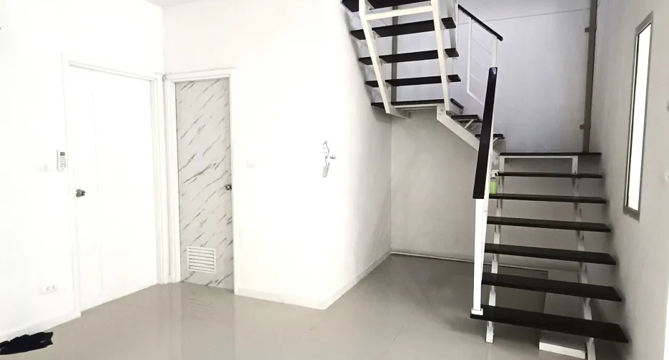 For rent 3 bedrooms townhouse in Mueang Samut Prakan, Samut Prakan