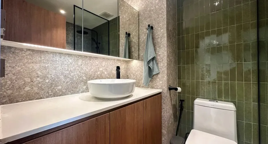 For sale 2 bedrooms condo in Yan Nawa, Bangkok