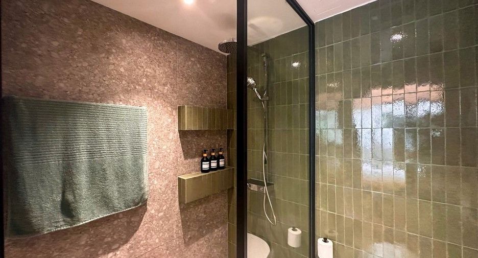 For sale 2 bedrooms condo in Yan Nawa, Bangkok