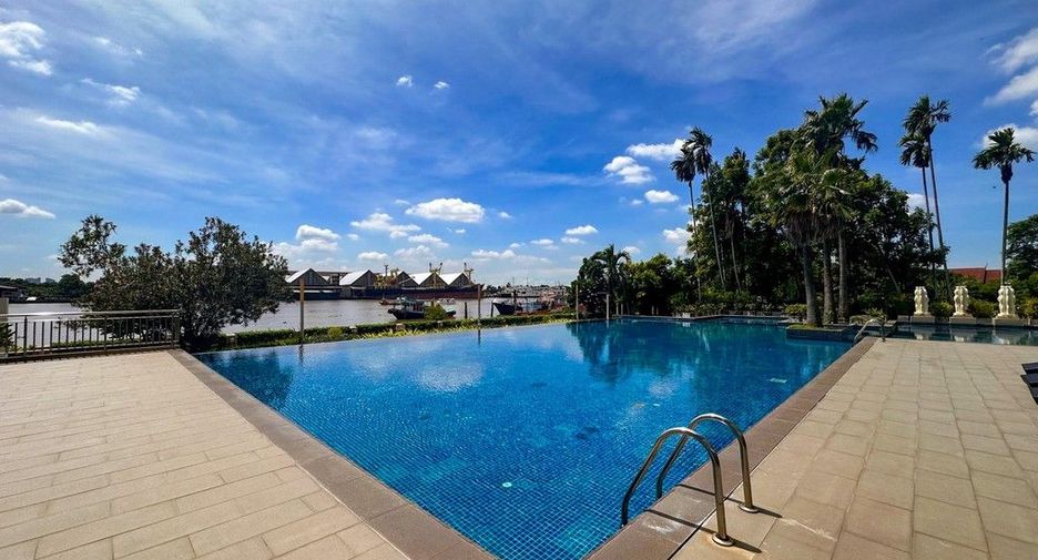 For sale 2 bedrooms condo in Yan Nawa, Bangkok