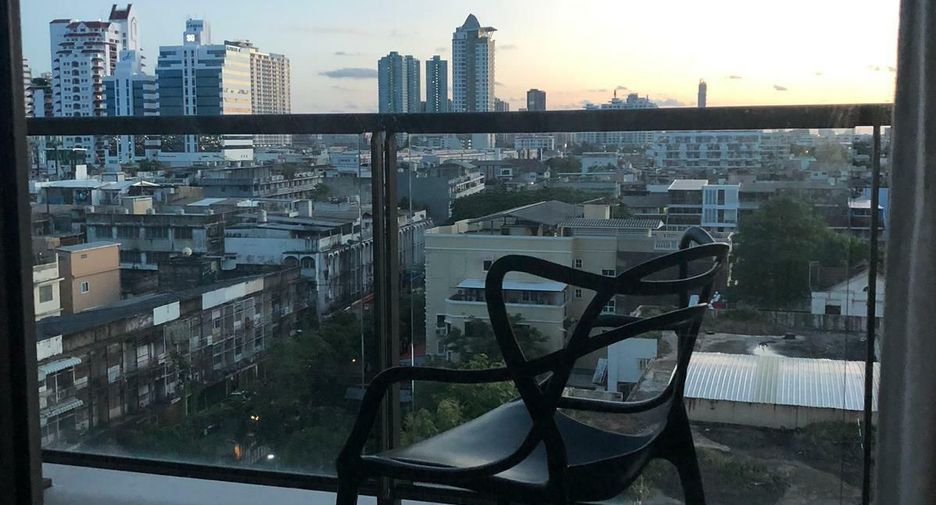 For rent 1 bed condo in Yan Nawa, Bangkok