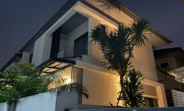 For sale 3 bedrooms condo in Saphan Sung, Bangkok