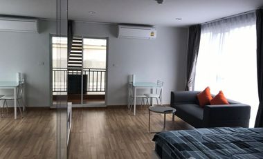 For rent studio condo in Phra Khanong, Bangkok