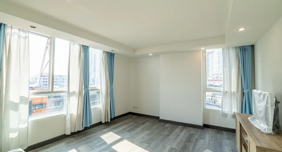 For sale 1 bed condo in Khlong Toei, Bangkok