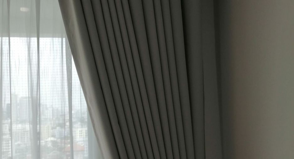 For sale 1 bed condo in Huai Khwang, Bangkok