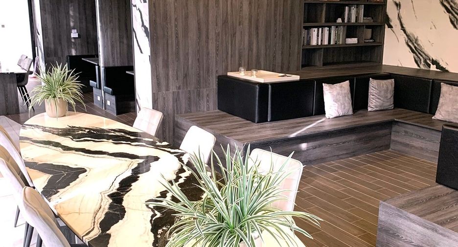 For sale 2 bedrooms condo in Bang Kapi, Bangkok