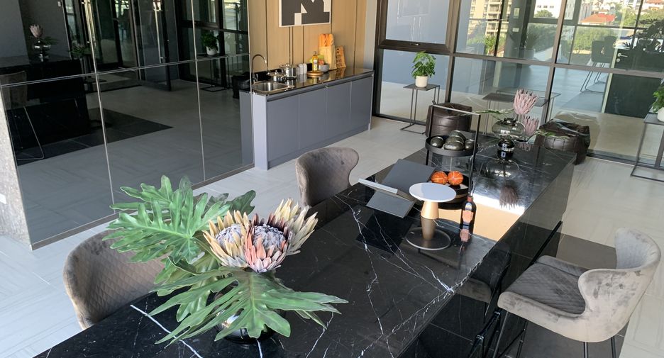 For sale 2 bedrooms condo in Bang Kapi, Bangkok