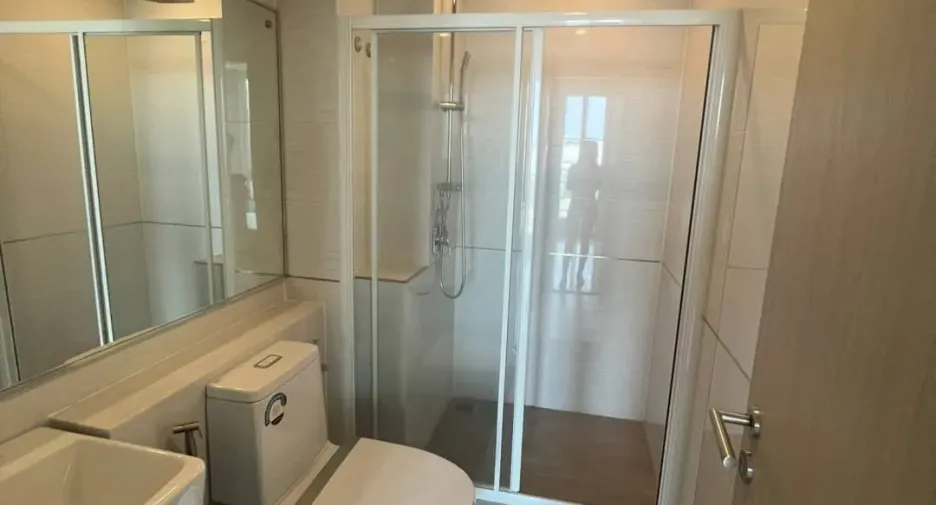 For sale and for rent 2 bedrooms condo in Mueang Samut Prakan, Samut Prakan
