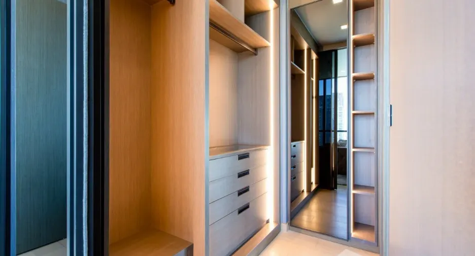 À vendre et à louer 2 chambres condo à Watthana, Bangkok