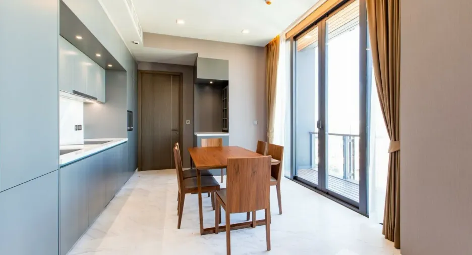 À vendre et à louer 2 chambres condo à Watthana, Bangkok