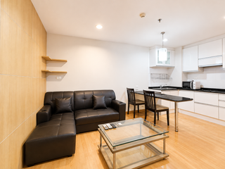 For sale 1 bed condo in Khlong Toei, Bangkok