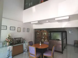 For sale そして for rent office in Watthana, Bangkok