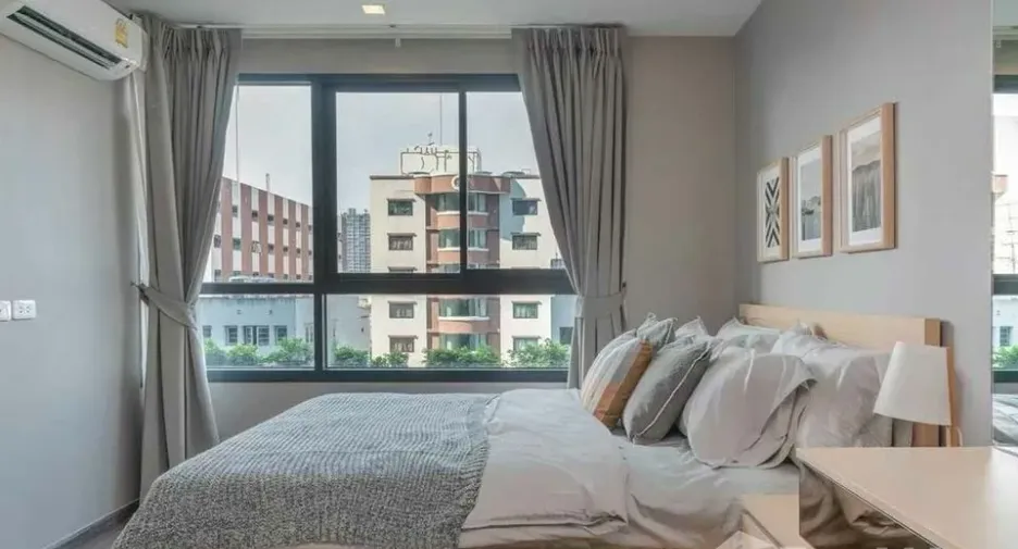 For sale 1 bed condo in Phra Khanong, Bangkok